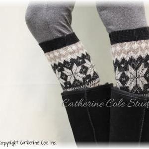 Cuddly Cashmere, Lw8- Tan/black Super Soft Knit..